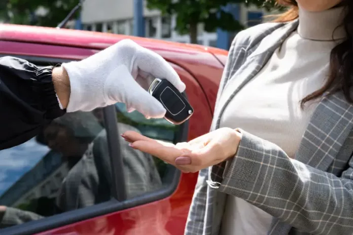 Jangan Salah! Valet Parking VS VIP Parking, Apa Bedanya? valet parking