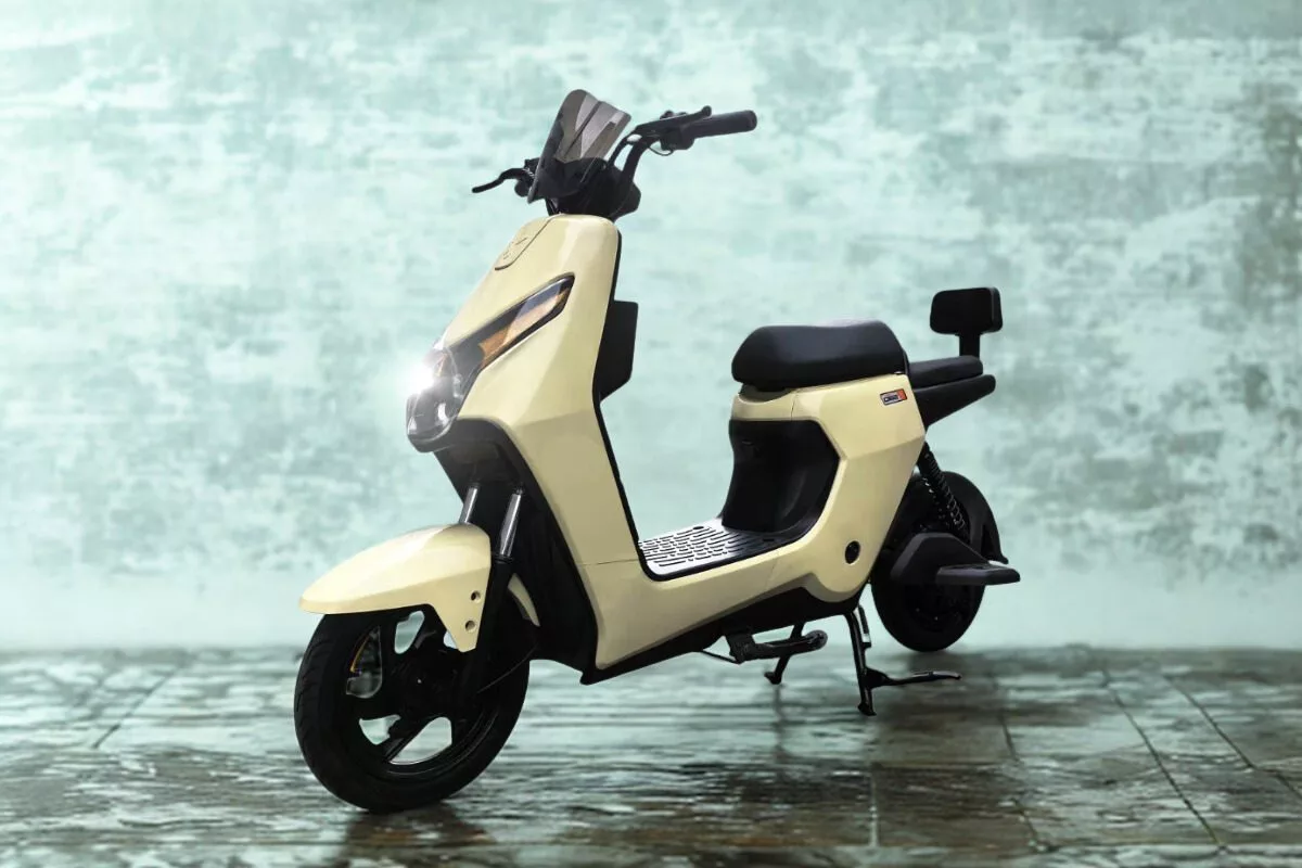 Harga Uwinfly D60 Terbaru