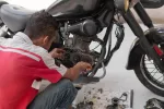 Penyebab Motor Brebet Pas Kondisi Hujan Deras, Busi Terendam Air atau Ada Masalah Lain? penyebab motor brebet