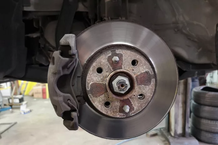 penyebab kampas rem habis