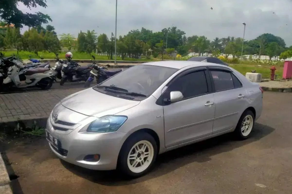 Harga Toyota Vios Gen 2