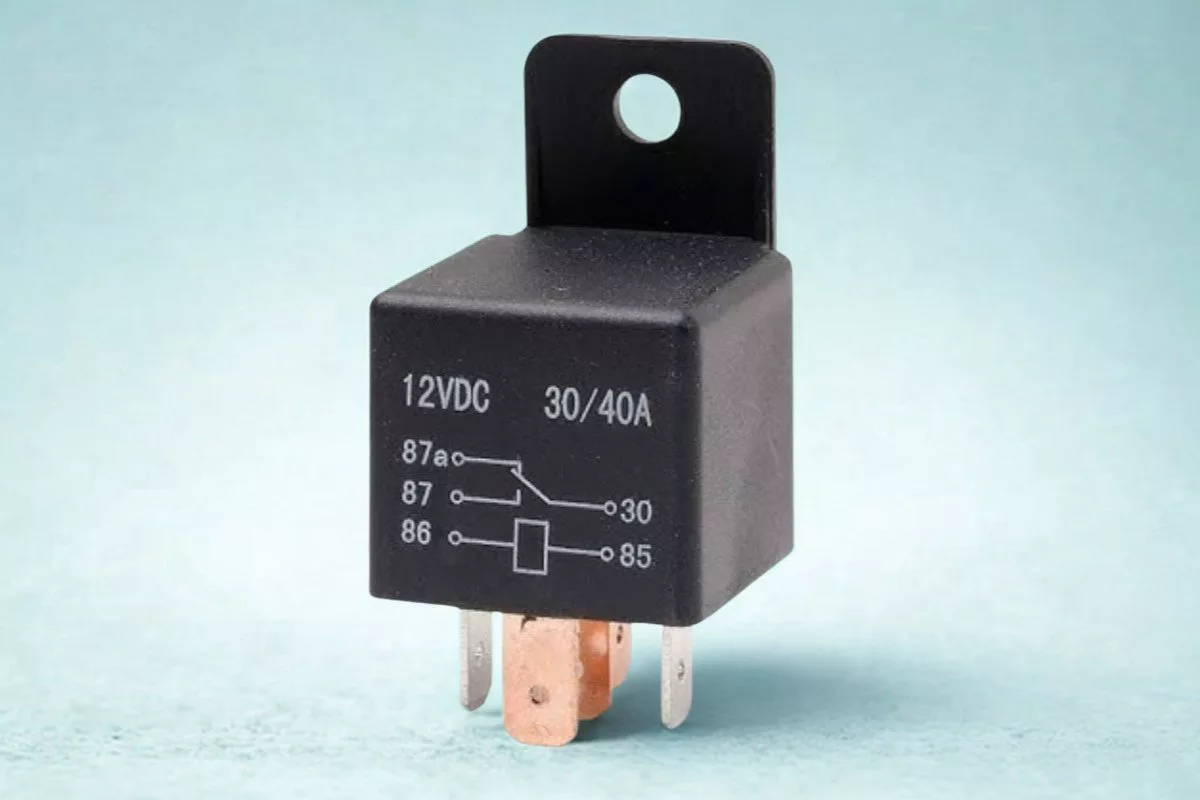 Daftar Harga Relay 4 Kaki Terbaru