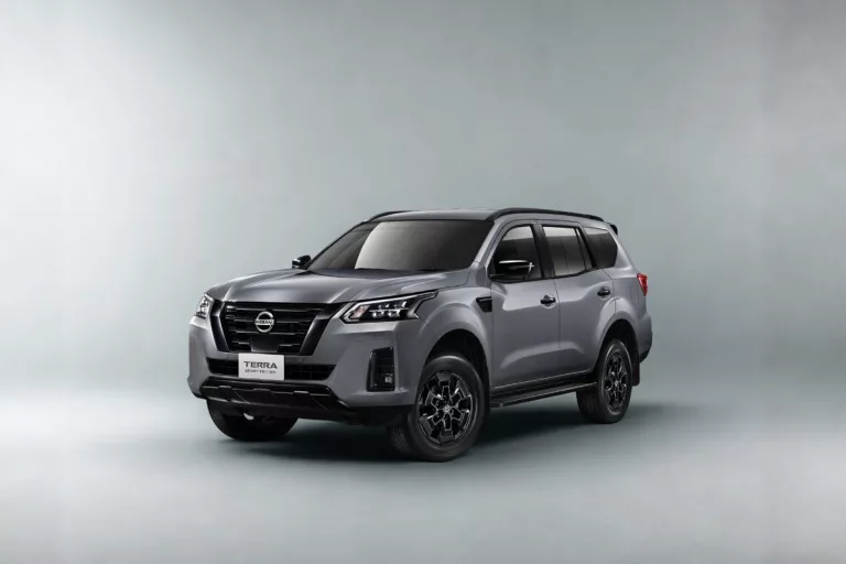 Nissan Terra, Cek Tenaga Mesin Diesel dan Fitur Keamanan Bawaannya!