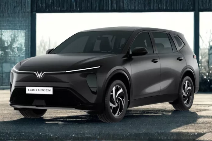 review vinfast limo green