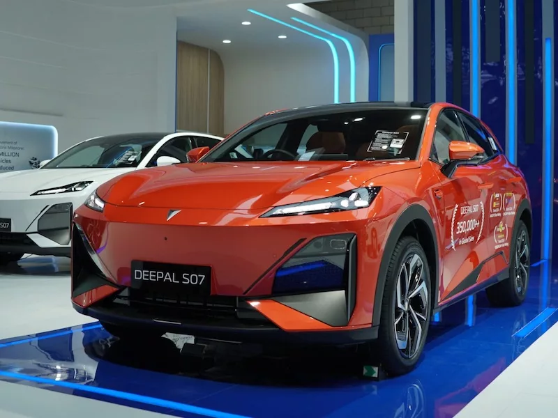 Deepal SO7 Raih Bintang 5 Euro NCAP