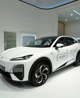 Deepal SO7 Raih Bintang 5 Euro NCAP