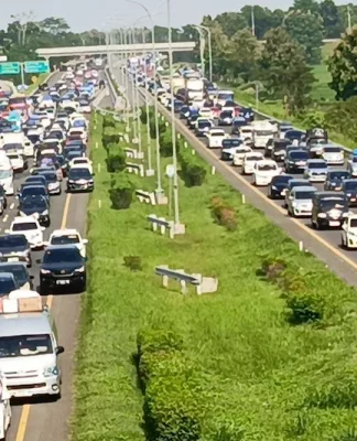 Macet di Tol Cipali H-2 Lebaran