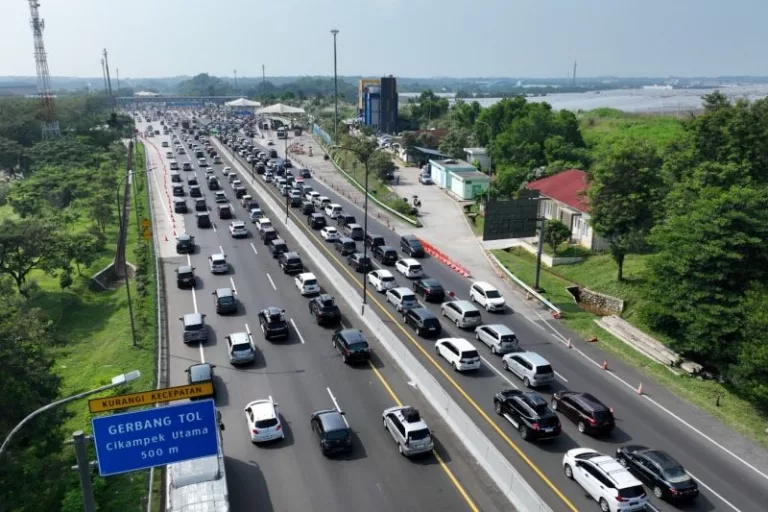 Mudik 2026: Hari Ini, KM 70 Japek Sampai KM 414 Kalikangkung Berlaku Sistem Satu Arah!