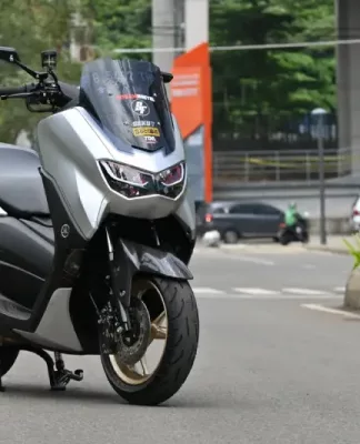 motor NMAX terbaru