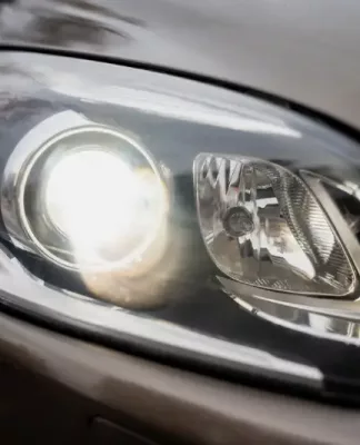 5 Ciri Relay Lampu Mobil Rusak dan Cara Mengeceknya dengan Mudah relay