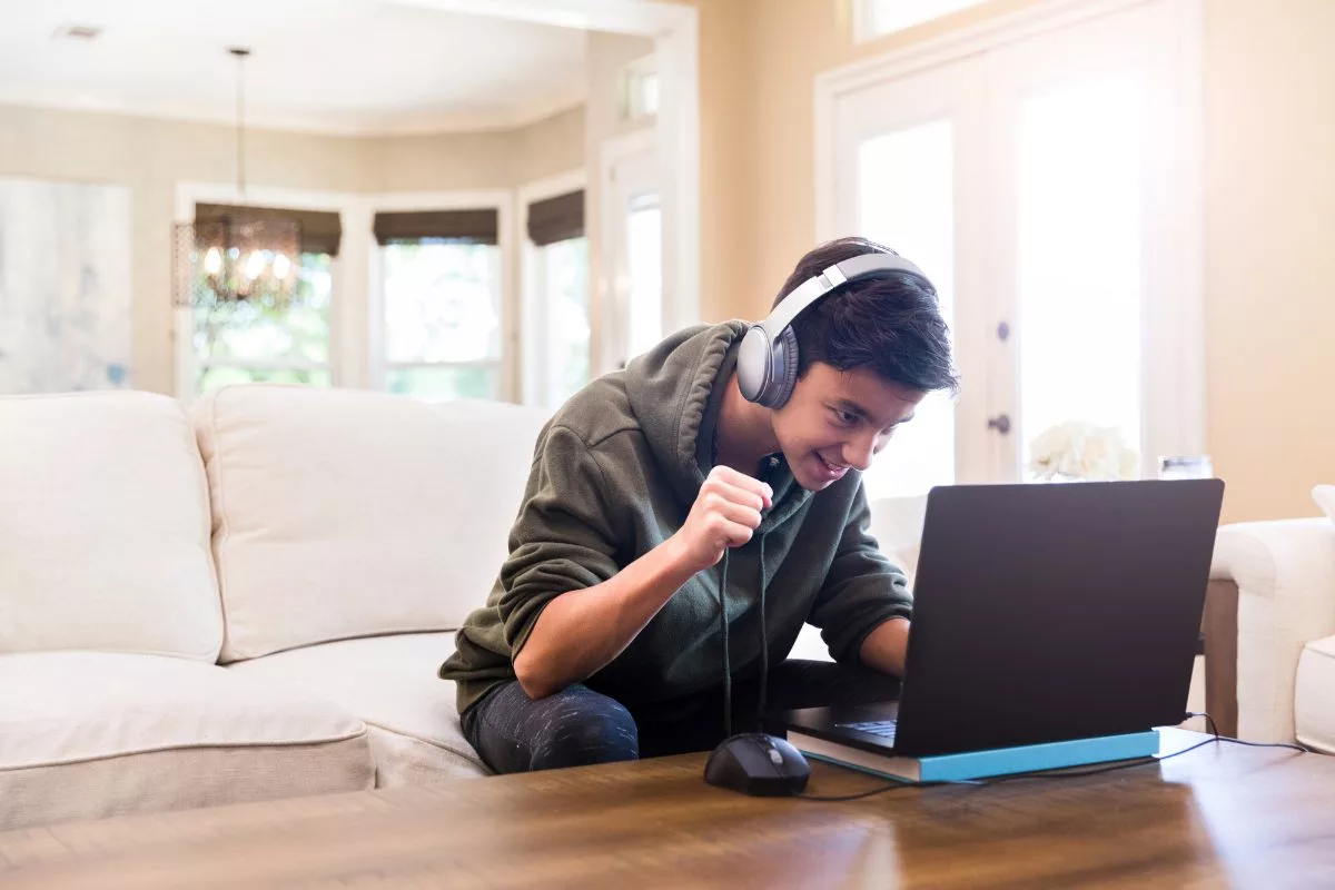 harga laptop gaming 10 jutaan terbaru