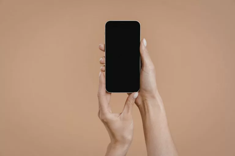 Cara Menghidupkan Hp Yang Mati Total Tanpa Tombol Power dan Volume Jadi Solusi Darurat Amankan File Penting