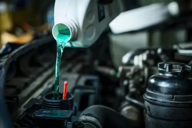 Penyebab Air Radiator Cepat Habis pada Mobil yang Perlu Diwaspadai