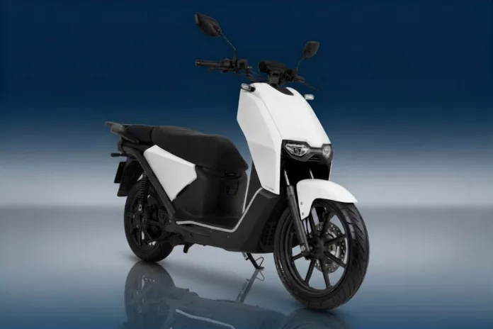 Charged Rimau Siap Melaju Kencang, Gimana Kestabilannya Pas Ngebut di Jalan Lengang?