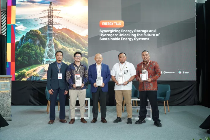Suasana Seminar Energy Talk di Energy Week IEE Series 2025