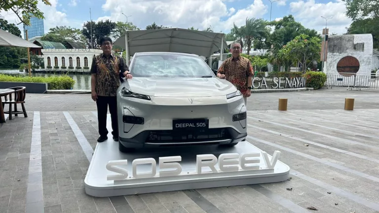Changan Bawa Deepal S05 REEV ke Indonesia, SUV Listrik dengan Range Extender Ini Tampil Perdana