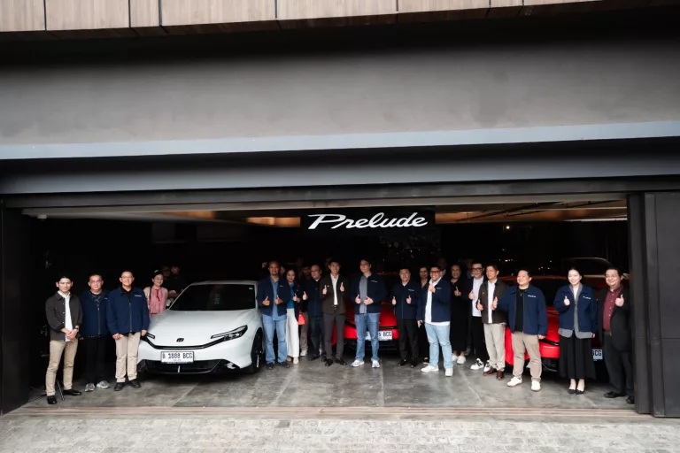Honda Prelude Resmi Diserahkan ke 20 Pembeli Pertama di Indonesia