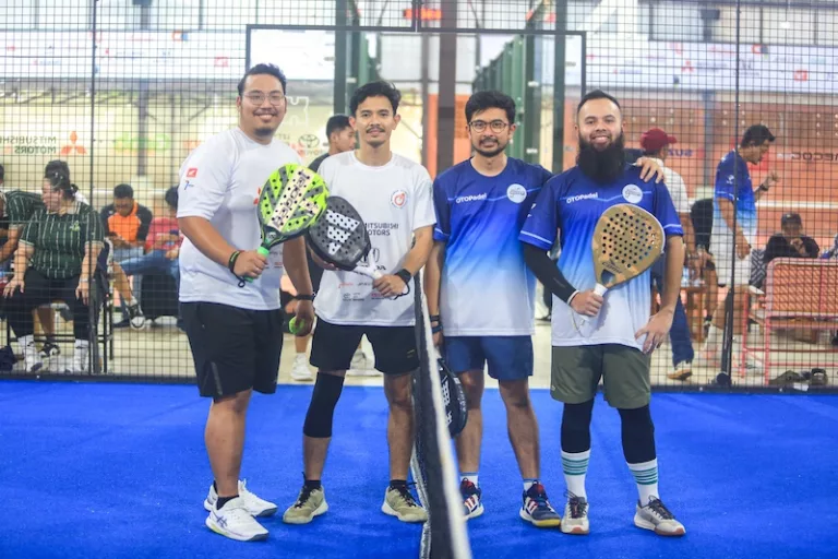 OLX Indonesia Sabet Juara Dua di Turnamen Padel Perayaan HUT FORWOT ke-23!