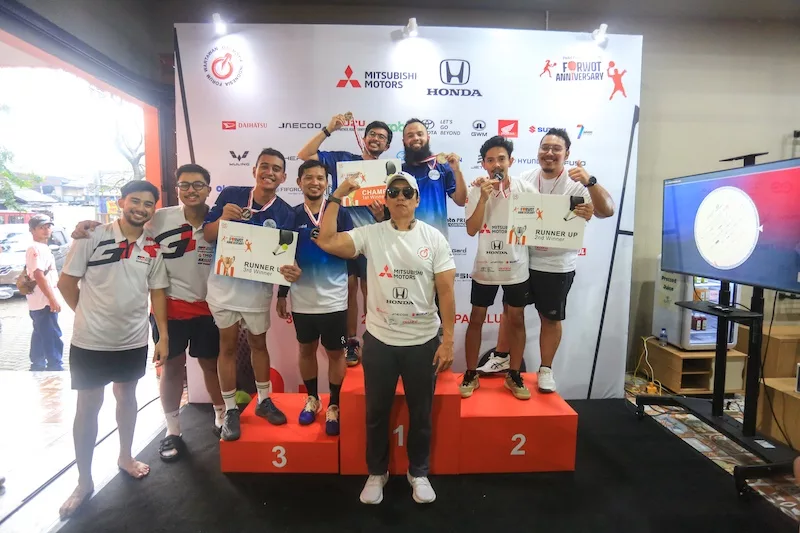 OLX Indonesia Juara Dua Turnamen Padel HUT FORWOT ke-23