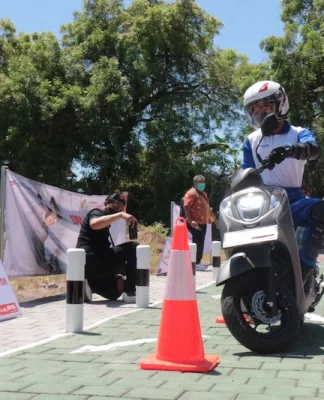 Tekan Angka Kecelakaan Lewat Gaya Gen Z, AHM Gelar Kompetisi Video Pendek Safety Riding 2026 Berhadiah Puluhan Juta Yayasan AHM Kompetisi Video Safety Riding 2026