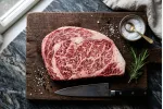 Mengenal Apa Itu Daging Meltique, Perbedaan dengan Wagyu, dan Status Halalnya!