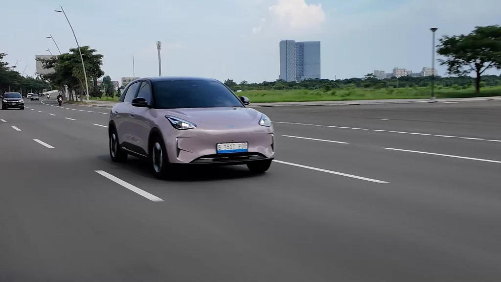 Geely EX2 Max