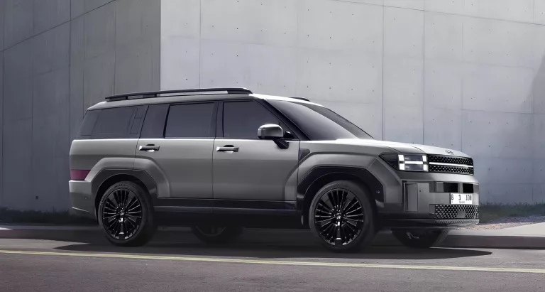 Siasat Cerdas Hadapi Lonjakan Harga BBM Lewat SUV Premium All-New SANTA FE Hybrid