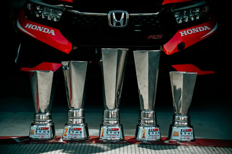 Andalkan Brio RS hingga Civic Type R, Honda Racing Indonesia Sukses Kuasai Seri Pembuka MFoS