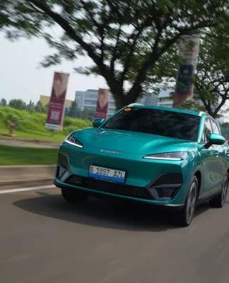 Spesifikasi LEPAS E4 EV, SUV Listrik Baru Berjarak Tempuh 500 Km dan Fitur Layar Raksasa 2K Spesifikasi LEPAS E4 EV