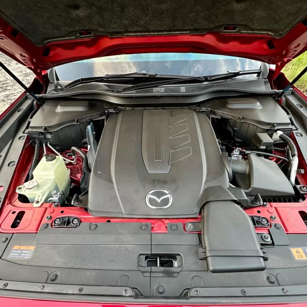 Mesin Mazda CX-60 Sport