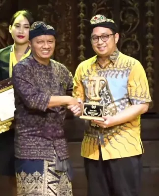 Wuling Sabet Gelar Pahlawan Ekosistem Kendaraan Listrik di Pulau Bali Wuling Penggerak Ekosistem Kendaraan Listrik di Bali