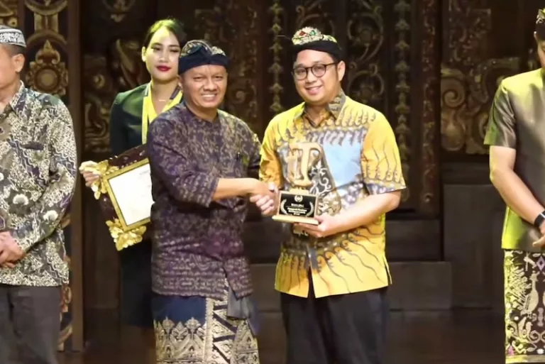 Wuling Sabet Gelar Pahlawan Ekosistem Kendaraan Listrik di Pulau Bali