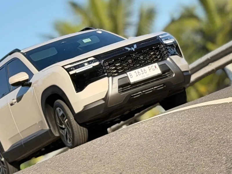 Test Drive Wuling Eksion PHEV