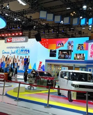 Banyak Promo Menarik! Daihatsu Tawarkan Kemudahan Beli Mobil Baru di GIIAS 2026 Booth Daihatsu GIIAS 2026
