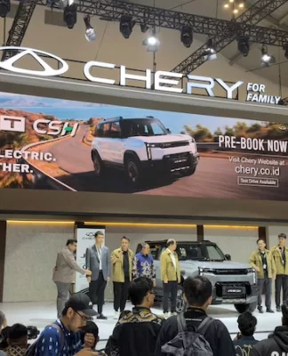 Chery J6T CSH Tebar Pesona di GIIAS 2026, SUV Kotak Tembus 1.000 Km Lebih! Chery J6T CSH - GIIAS 2026