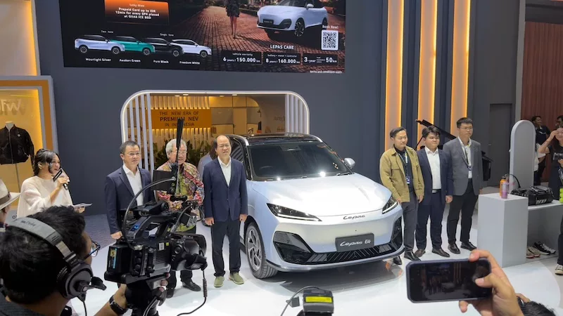 Harga LEPAS E4 EV GIIAS 2026