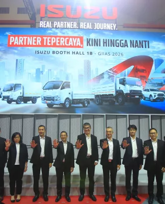 Dukung Usaha Logistik Hingga Industri Kreatif, Isuzu Unjuk Fleksibilitas Kendaraan Niaga di GIIAS 2026 Press Day Isuzu GIIAS 2026