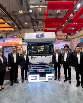 Sulap Sasis Truk Ringan Jadi Rumah Berjalan, Isuzu Pamerkan ELF NLR Campervan di GIIAS 2026 Press Day Isuzu GIIAS 2026