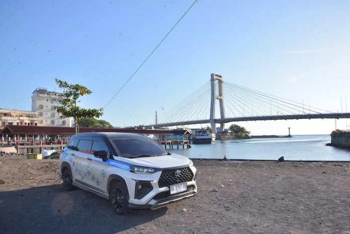 Tidak Bergantung SPKLU, Veloz Hybrid Sukses Keliling Pulau Sulawesi Sejauh 6.500 Km! Veloz Hybrid Lintas Nusa 2.0 Keliling Sulawesi