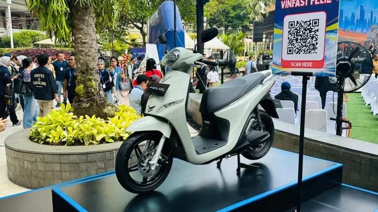 Menghitung Biaya Kepemilikan VinFast Feliz II vs Motor Bensin, Potensi Hematnya Belasan Juta!