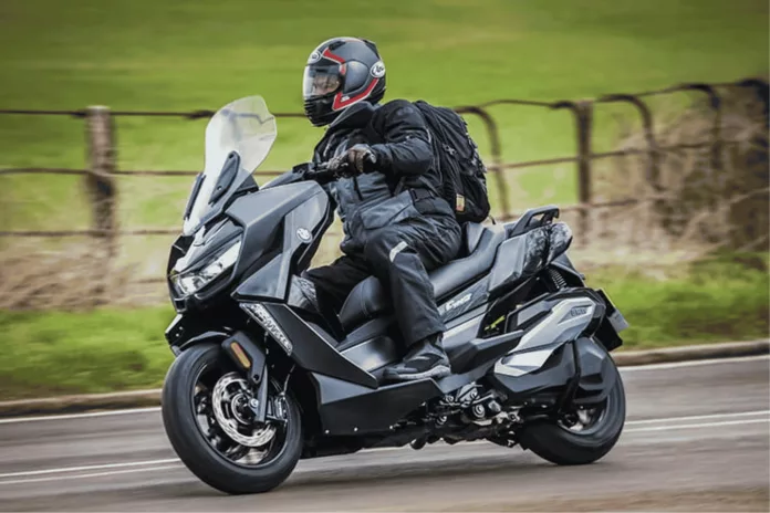 Daftar Fitur Canggih Motor Matik Mewah BMW C 400 GT, Cek Kelebihannya!