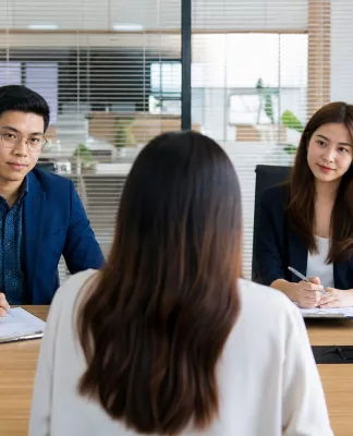 HR Interview vs User Interview, Apa Perbedaannya? Perbandingan HR interview dan user interview dalam proses rekrutmen dan riset pengguna di tempat kerja