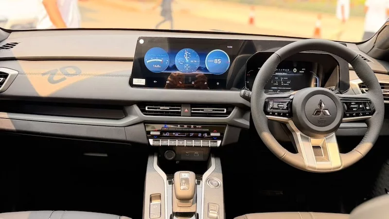 Interior New Xforce Hybrid Masih Pakai Material Plastik