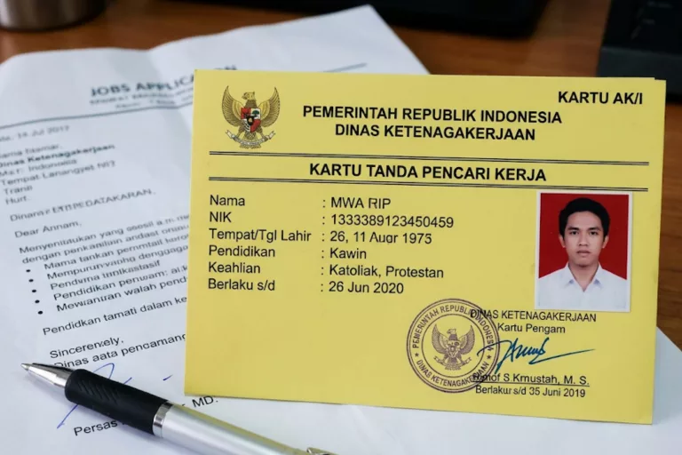 Daftar Manfaat Kartu Kuning Bagi Pencari Kerja, Buruan Cek Informasinya!
