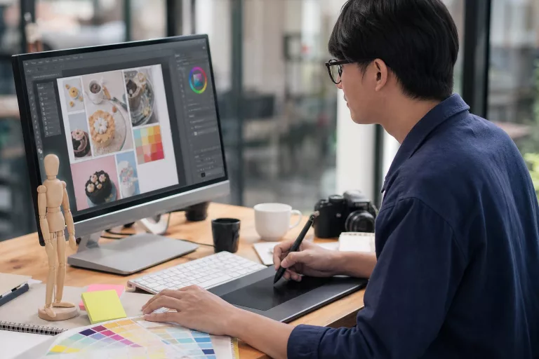 Mengenal Profesi Graphic Designer: Skill yang Wajib Dimiliki