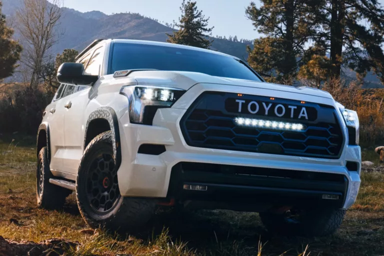 Membawa Sasis Raksasa Dan Mesin Hybrid Tangguh Di Amerika, Akankah SUV Mewah Toyota Sequoia Hadir Menyapa GIIAS 2026?