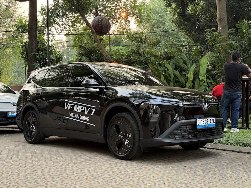 Review VinFast VF MPV 7