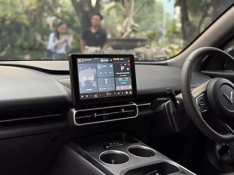 Review VinFast VF MPV 7