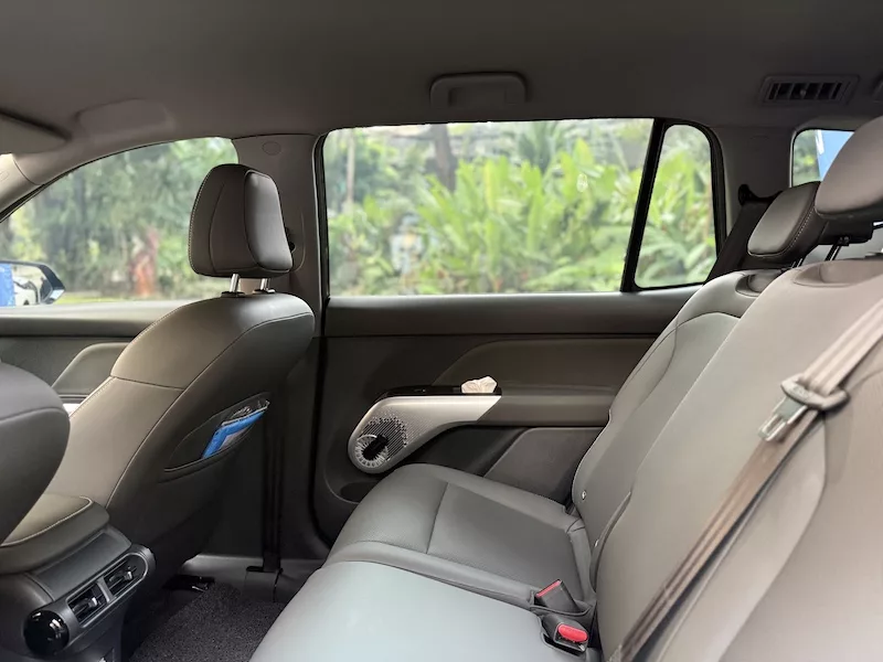 Review VinFast VF MPV 7
