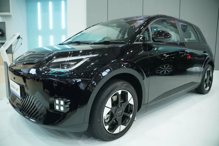 GAC AION UT Black
